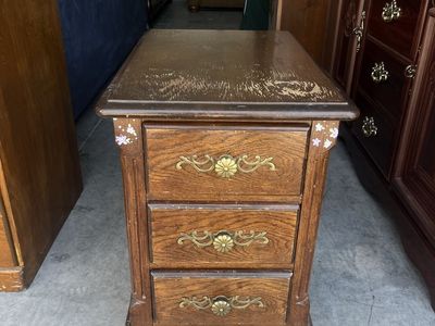 Vintage Wooden 3-Drawer Nightstand / End Table - Dark Wood Finish w/ Floral Accents