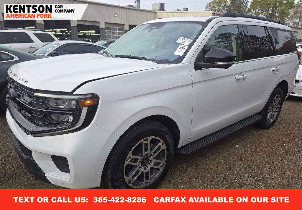 2025 Ford Expedition Active