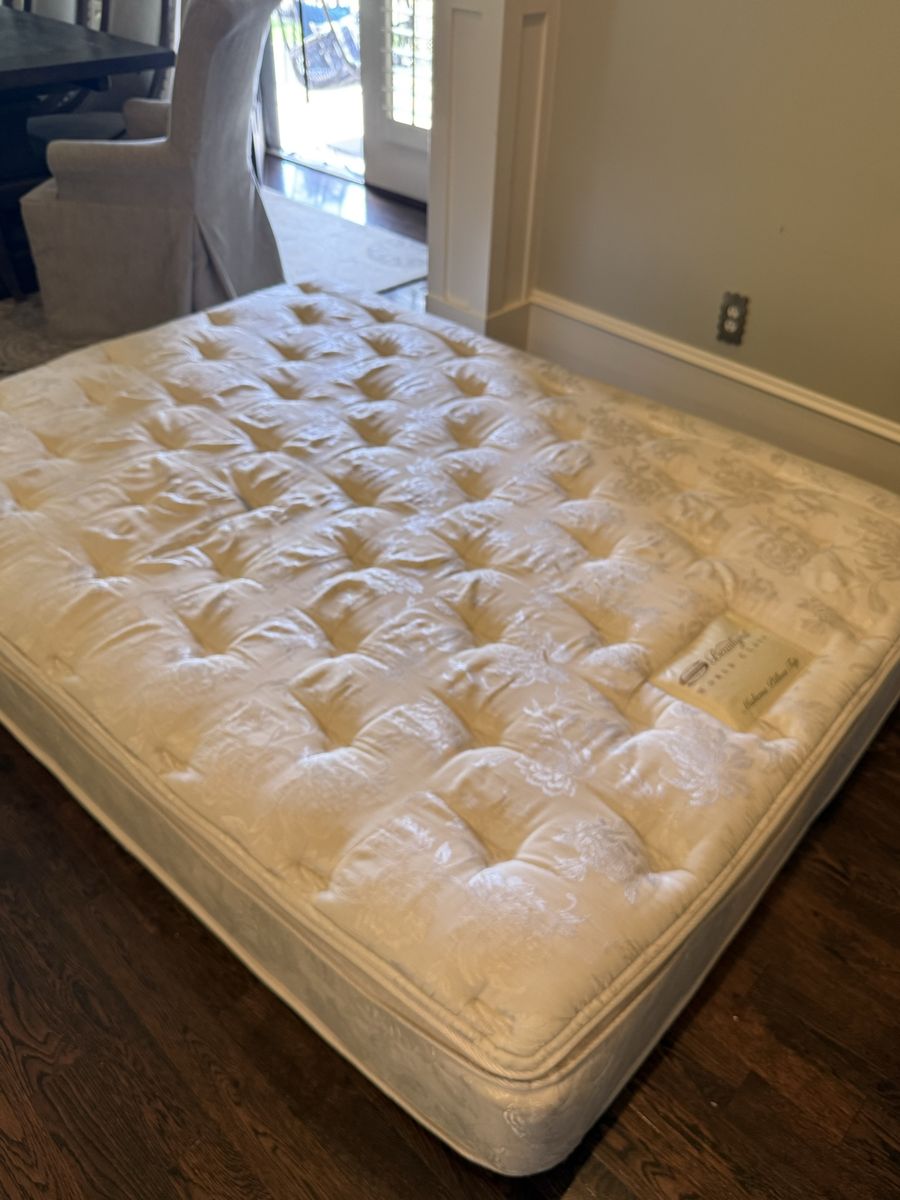 FREE Queen mattress