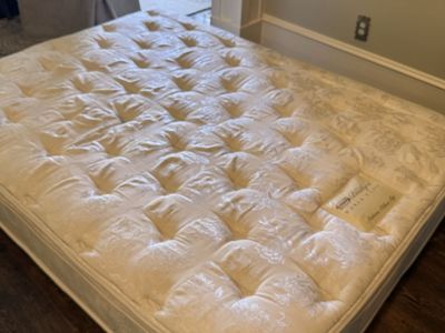 FREE Queen mattress
