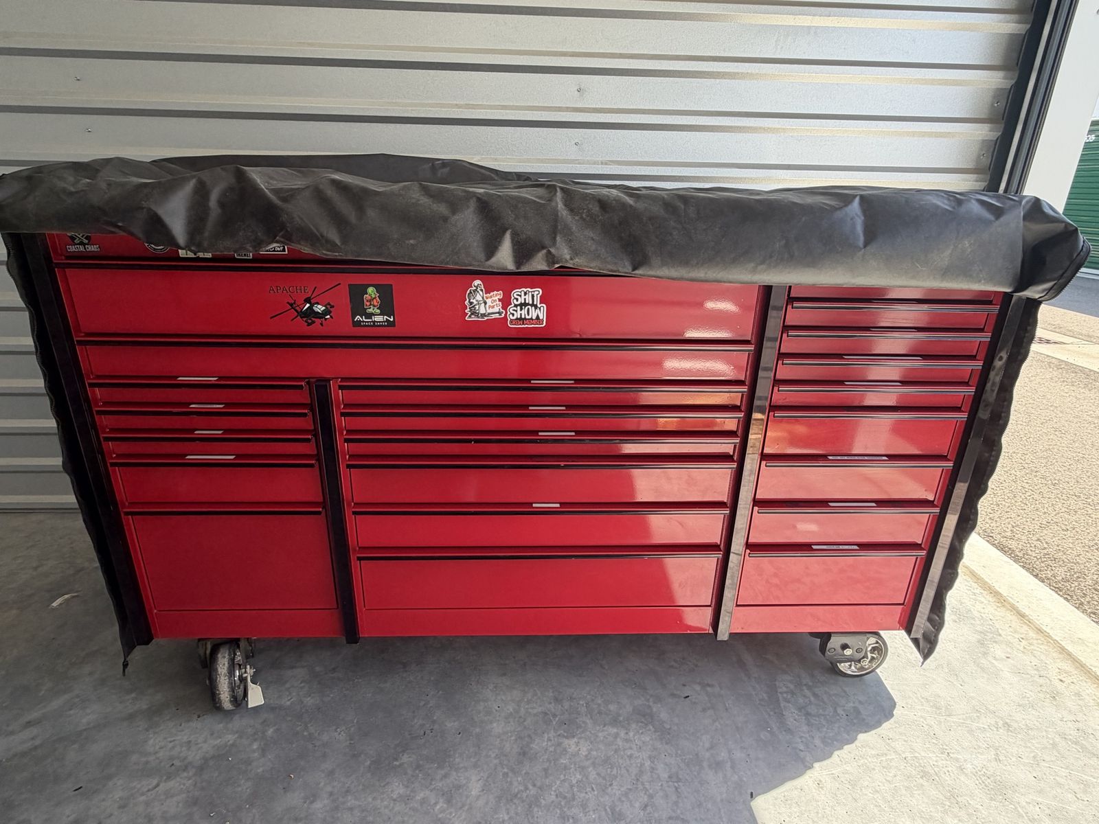72" 22-Drawer Triple-Bank Masters Series Roll Cab (Red) Stainless Steel Top with Protective Cover