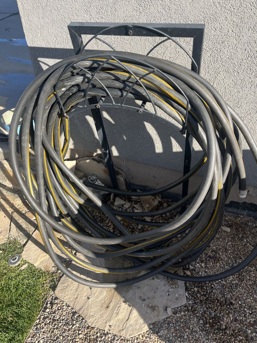 135 ft Heavy-Duty Garden Hose (Like New)