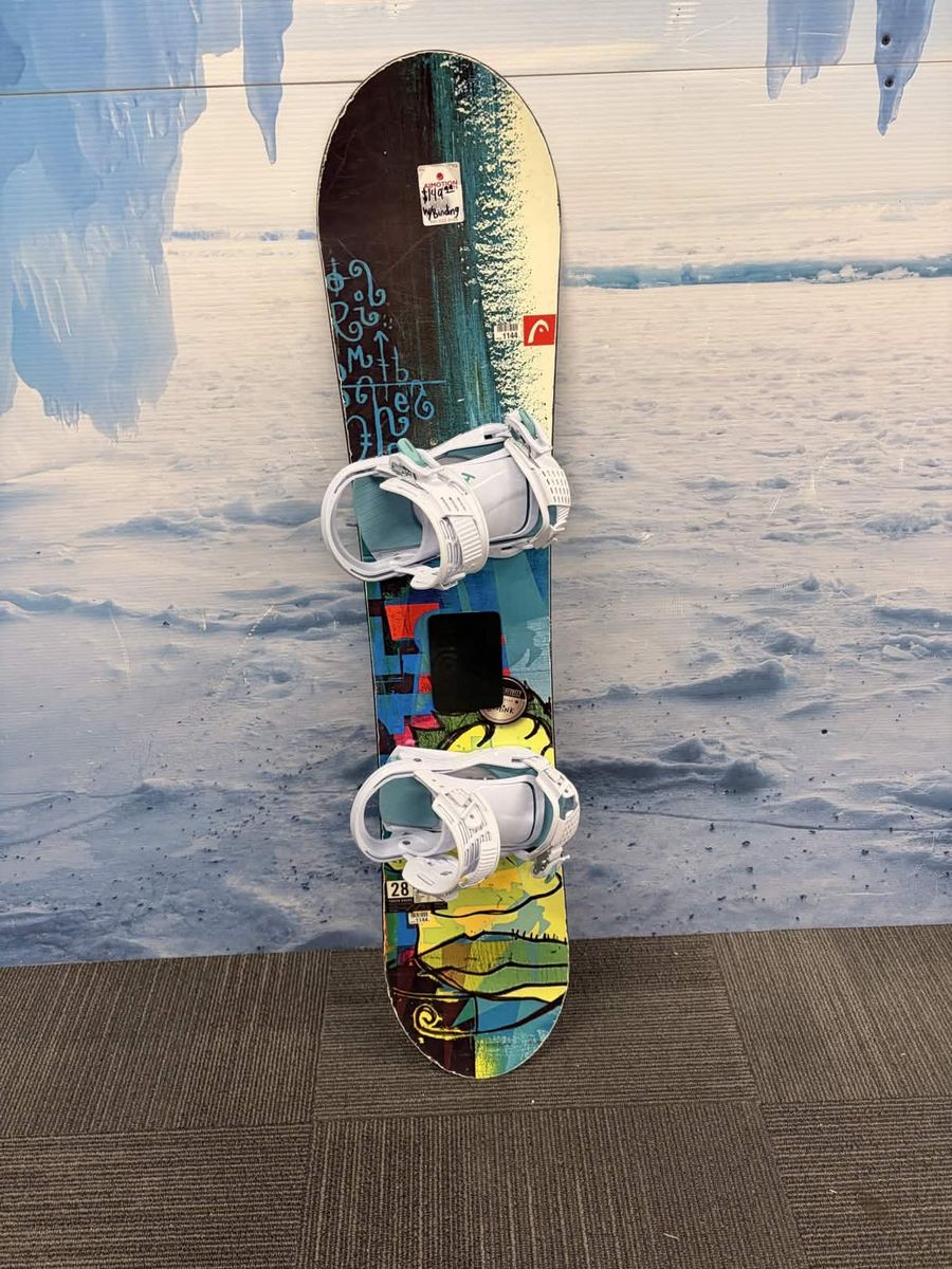 Head Jr. Justink 128cm Snowboard W/ S Binding - Used (2013)