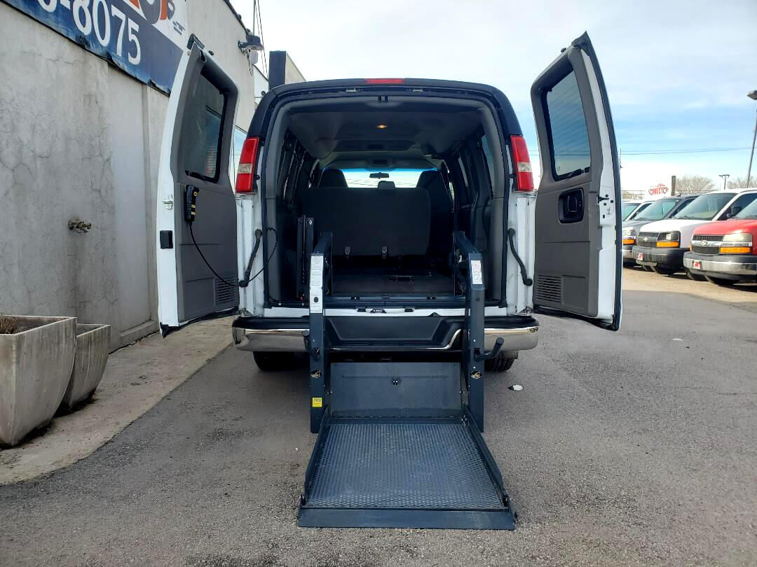 2008 Chevrolet Express G1500 LS