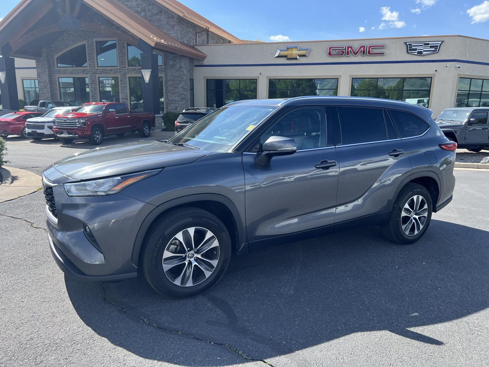 2020 Toyota Highlander XLE