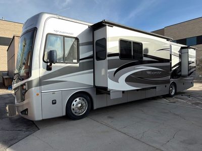 2014 Fleetwood Excursion 35B Pusher with 2 Slides