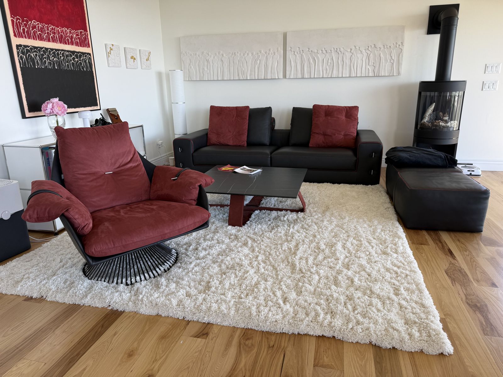 Free - White shag rug