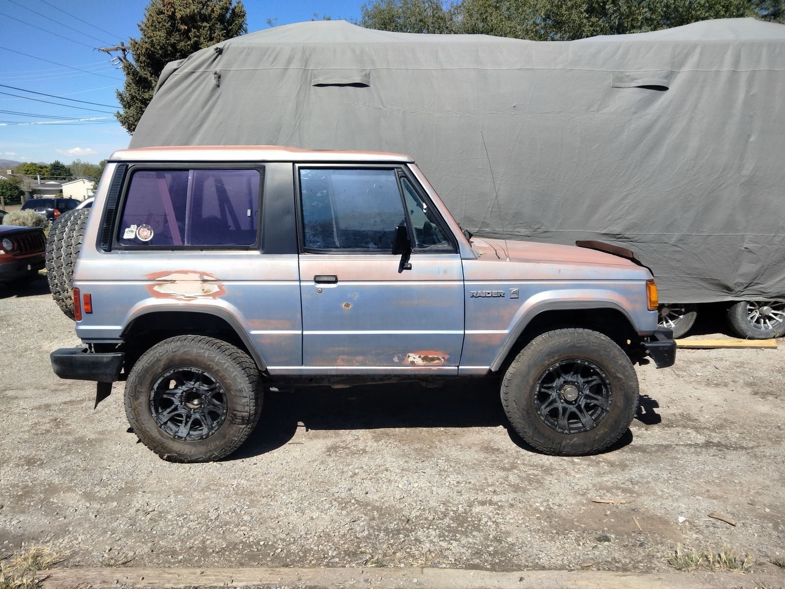 1989 dodge raider 
