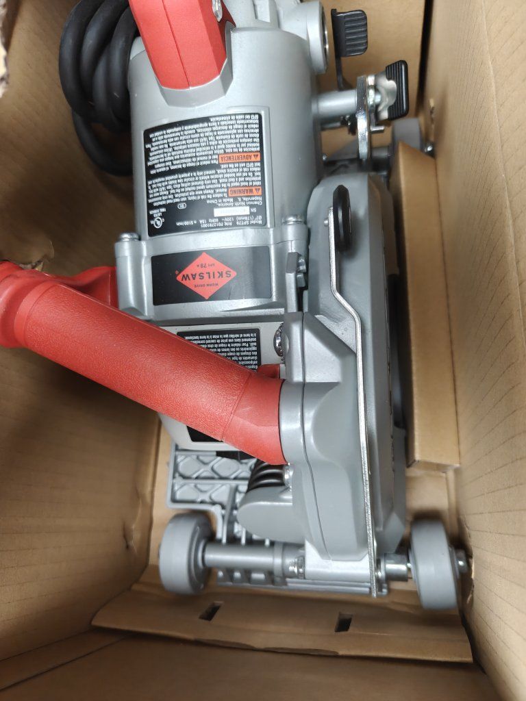 Skilsaw SPT79-00 Medusaw 7 in. Worm Drive for Concrete, 15 Amp - Original Worm Drive