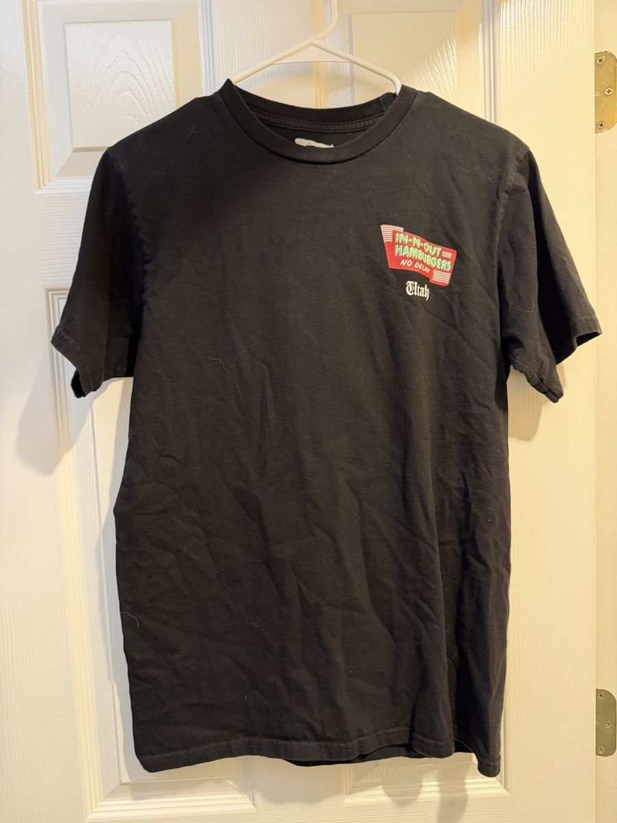 In-N-Out Burger Black Graphic T-Shirt Men's Size M, Made in USA, 100% Cotton Pre-Shrunk