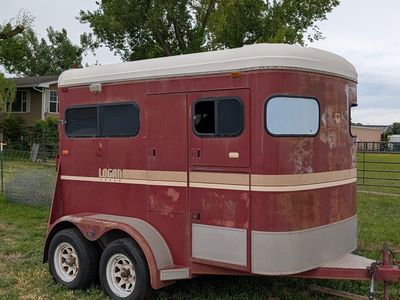 Logan Coach 2 Horse Straight Load - Ready to Use