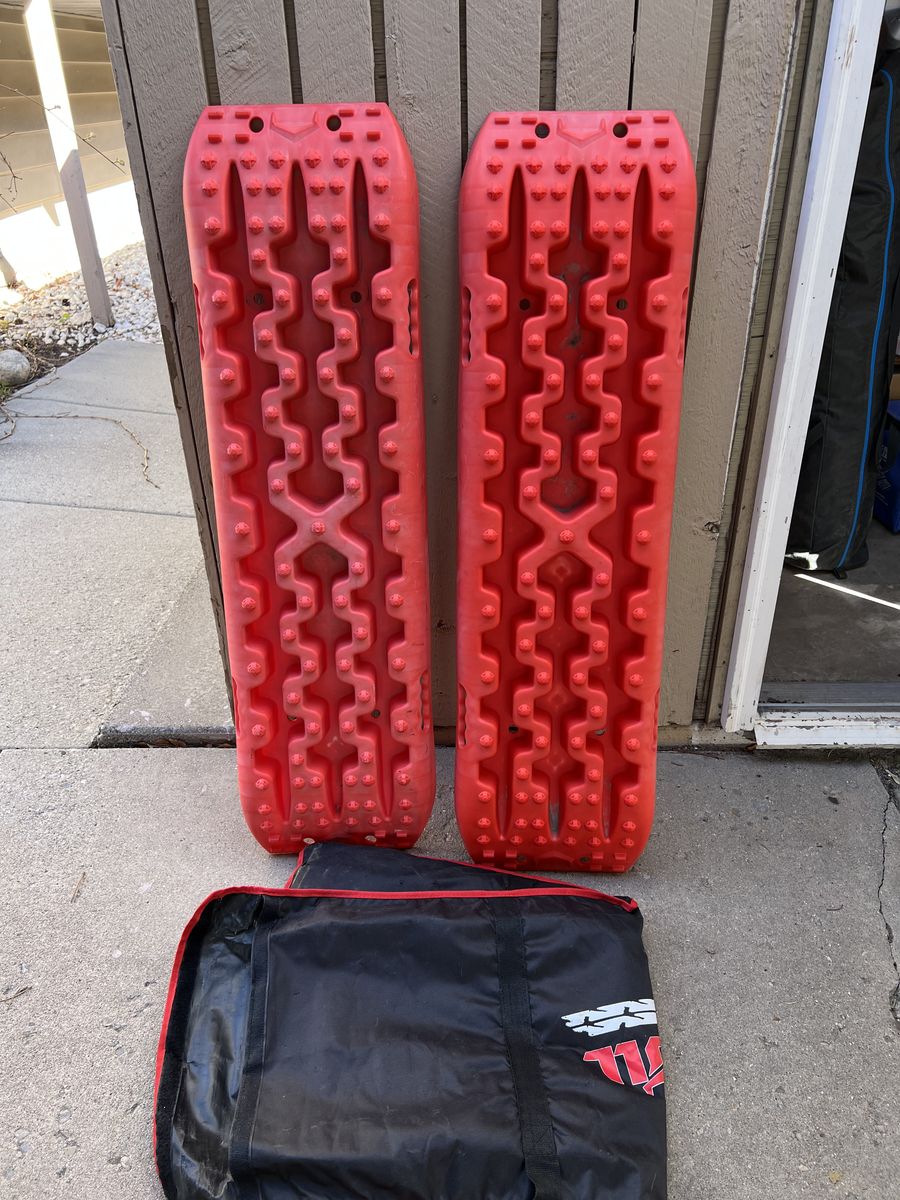 X-Bull Traction Boards