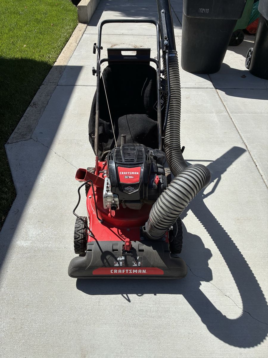 Craftsman 24" 163cc 2-in-1 Gas Powered Lawn Vacuum/Chipper Shredder with Hose Attachment