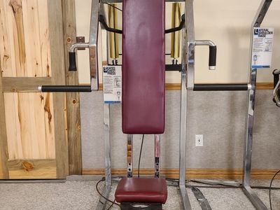 Keiser pneumatic gym equipment set
