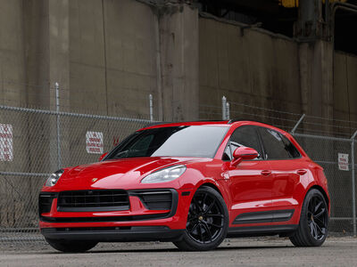 2022 Porsche Macan Base