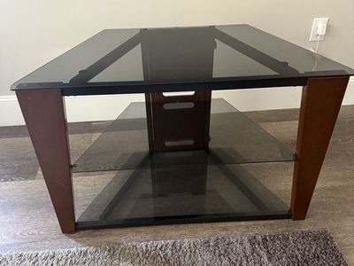 TV Stand Entertainment Center – Great Condition - NT-MG1140 - $50 obo