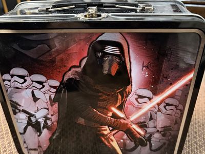 The Force Awakens Kylo Tin Lunch Box