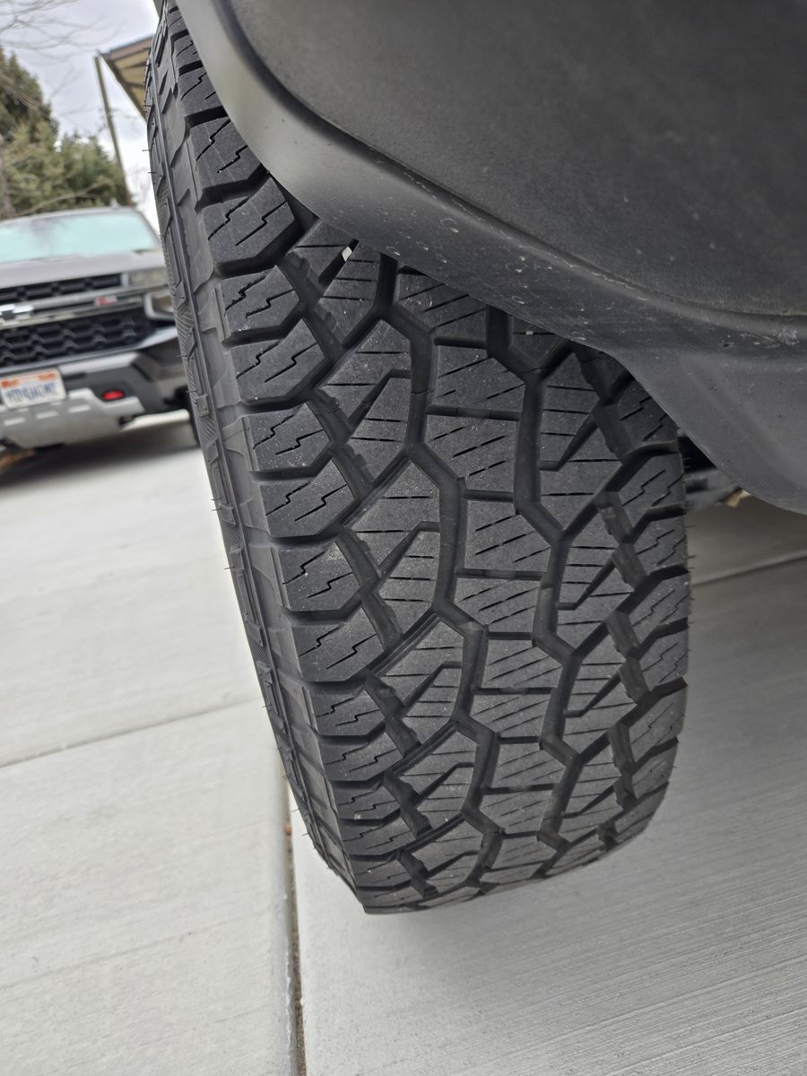 Jeep all terrain tires and rims with TPS