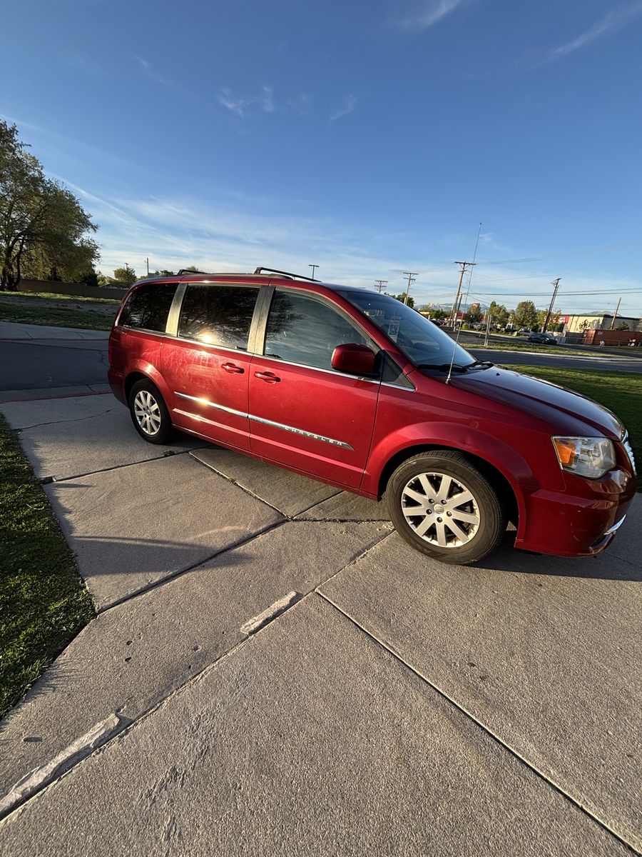 2015 Chrysler Town and Country Limited