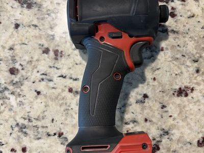 Milwaukee m18 Fuel impact driver 1/4”