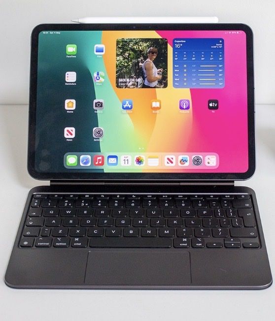 Apple 13" iPad pro Magic Keyboard