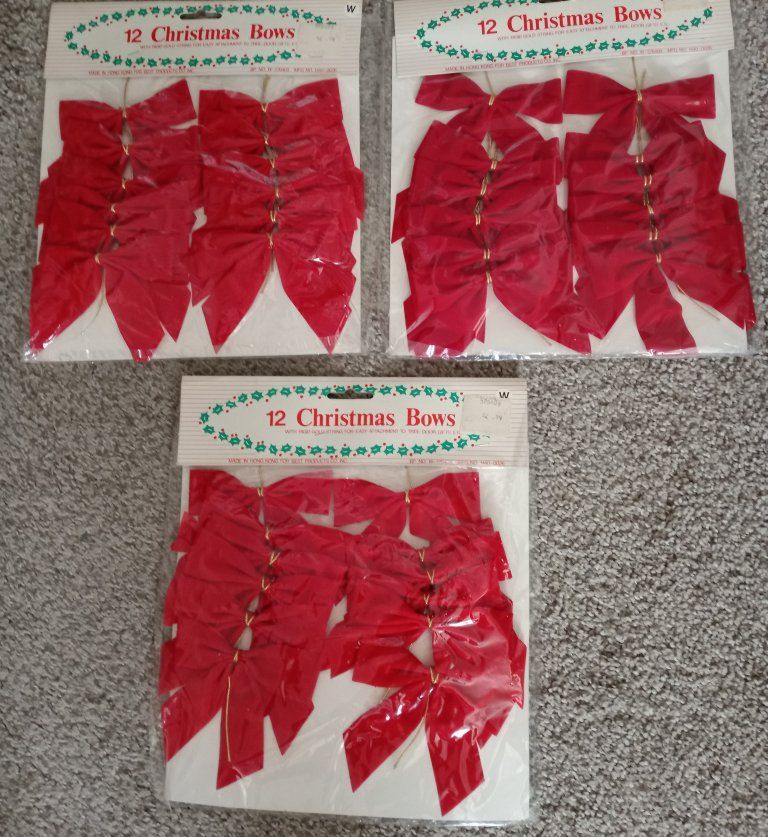 Vintage Best Products 12 Red Christmas Velvet Bows Set (3 Packs)