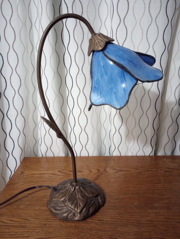 Poelking Tiffany Table Lamp
