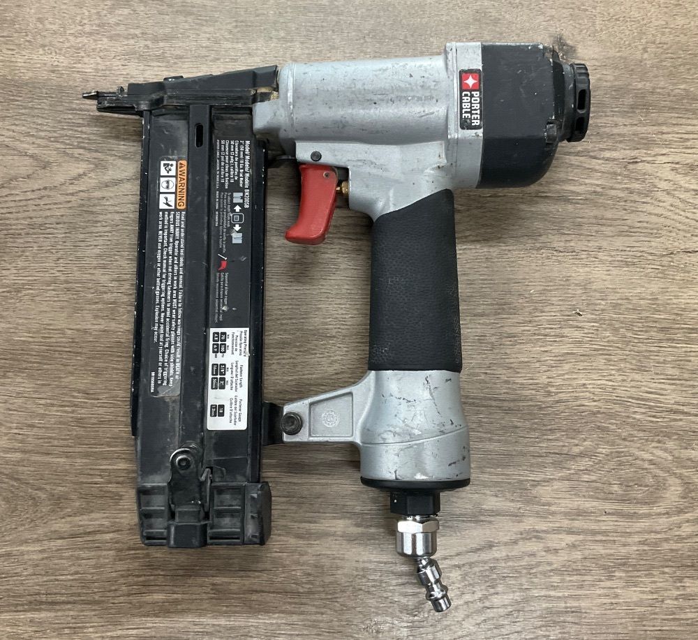 PORTER CABLE 18 GA BRAD NAILER