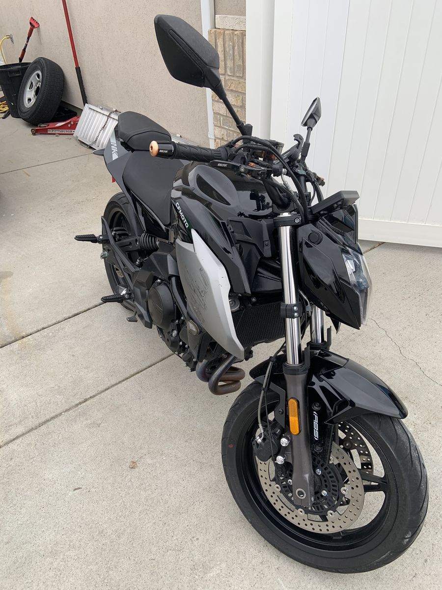 2023 CFMOTO 650NK