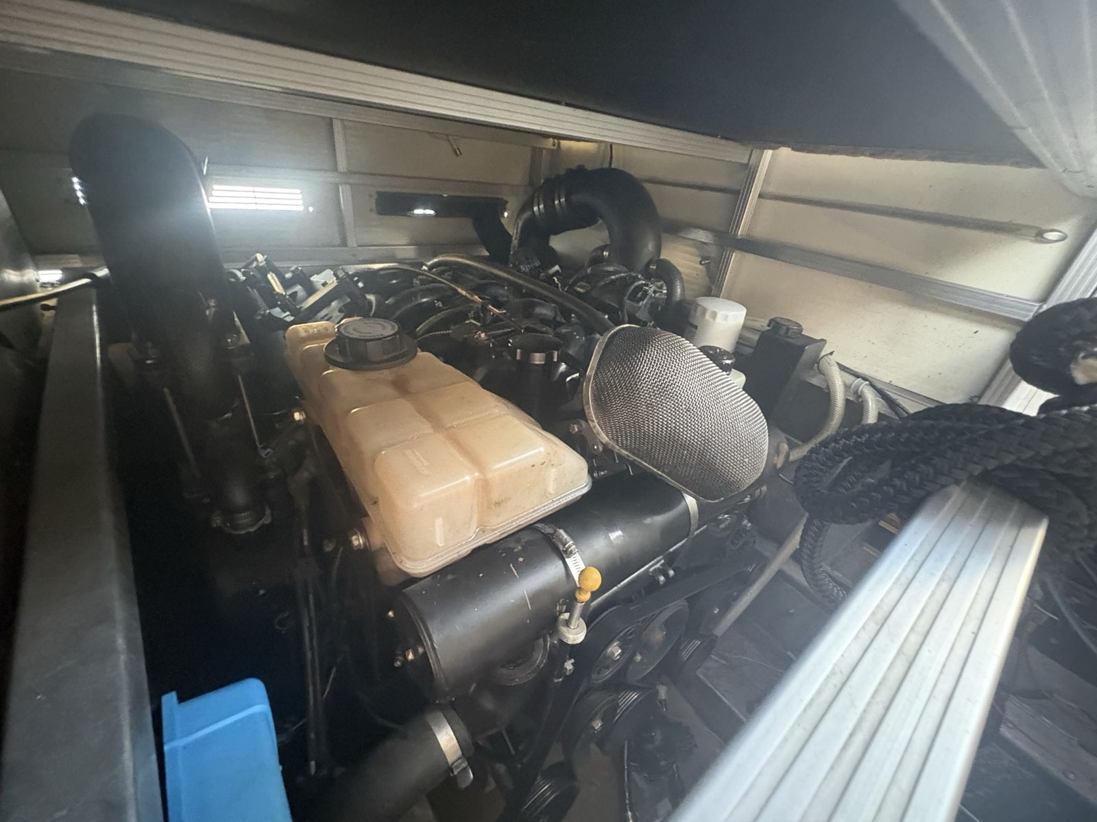 Main image 15