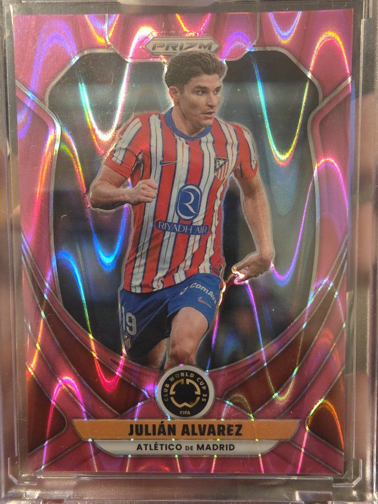 Julián Álvarez 2025 Panini Prizm FIFA Club World Cup 25 Soccer Card #25 Pink Prizm /299