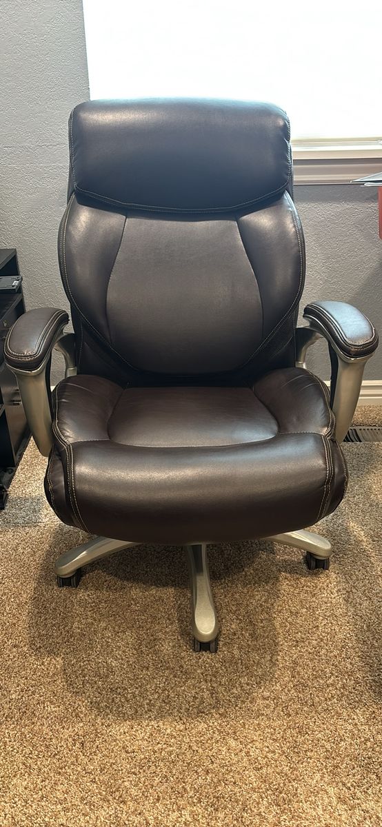 Large Brown Faux Leather Office Chair - Adjustable Height & Incline