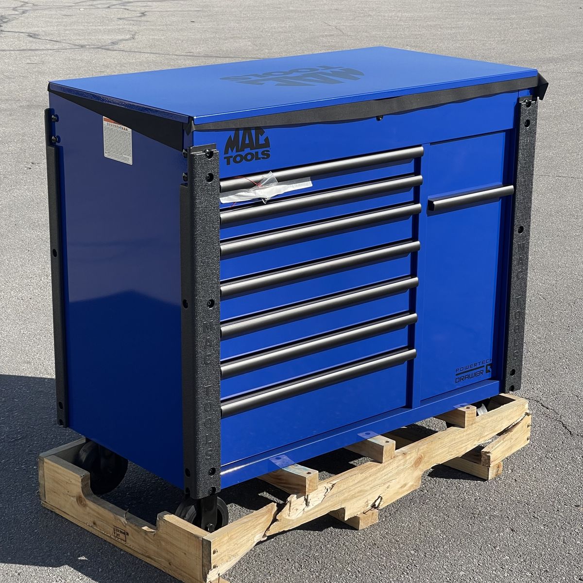 MAC TOOLS Vertical Power 7 Drawer Drop Top Cart 49” Blue UC4925VPD-BL