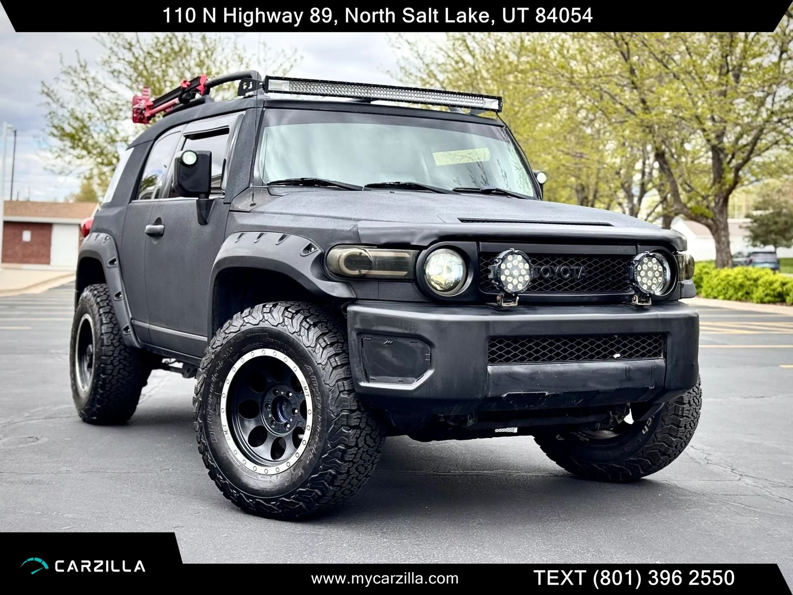 2012 Toyota FJ Cruiser Base