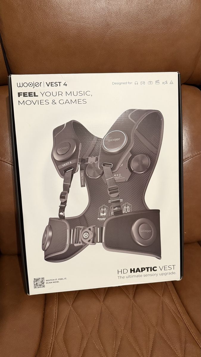 New Woojer Vest 4 HD Haptic Vest - Black, Unisex S-3XL