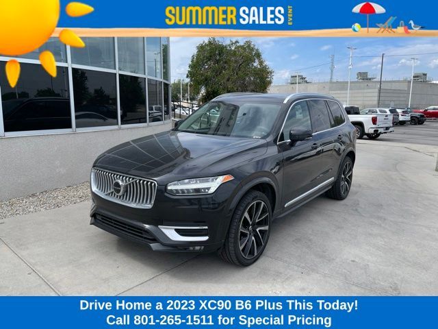 2023 Volvo XC90 B6 Plus Bright Theme 7P