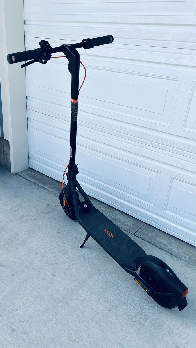 Electric Scooter Segway Ninebot F2 Pro