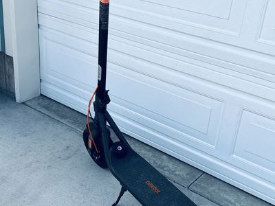 Electric Scooter Segway Ninebot F2 Pro