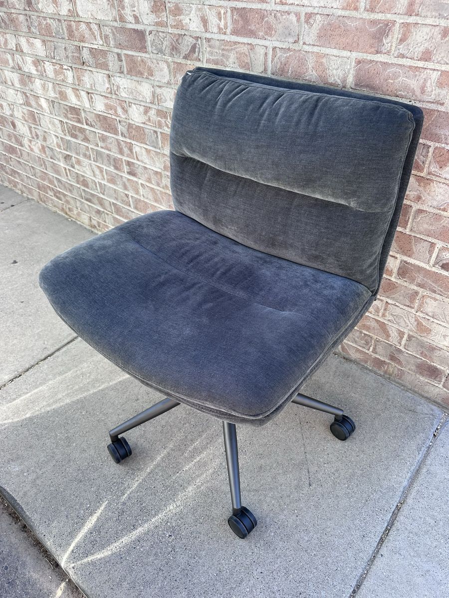 Comfortable Dark Grey Swivel Office Chair with Wheels - Padded Seat & Back for Home or Office