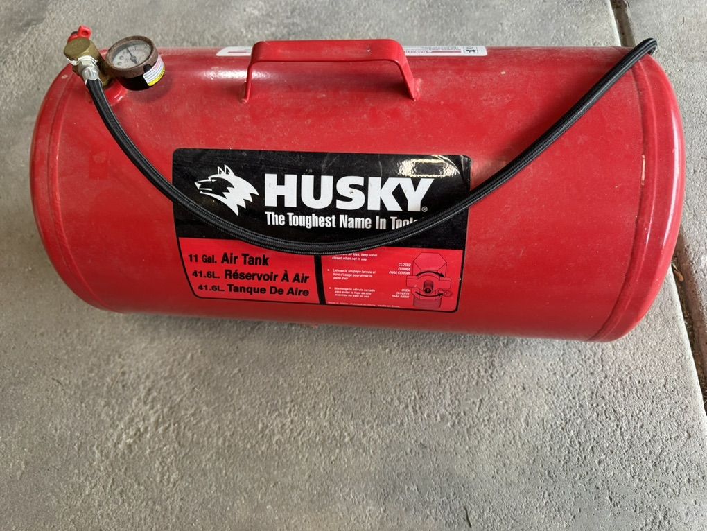 Husky Air Tank