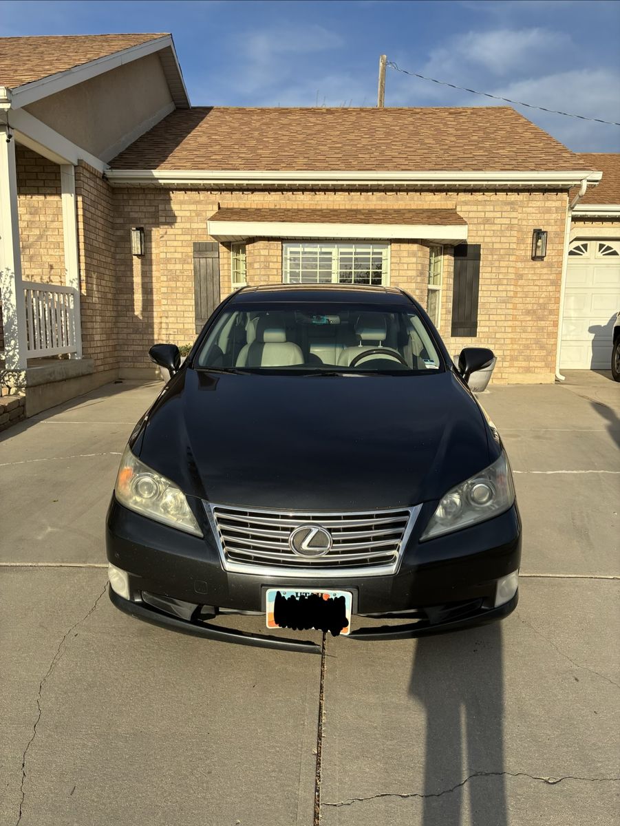 2011 LEXUS ES 350