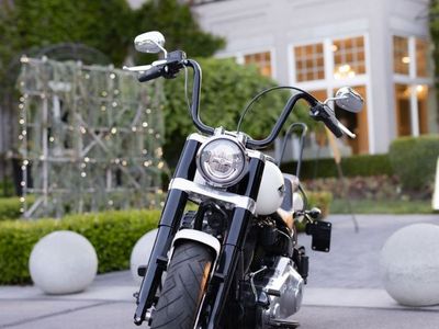 HARLEY DAVIDSON 2019