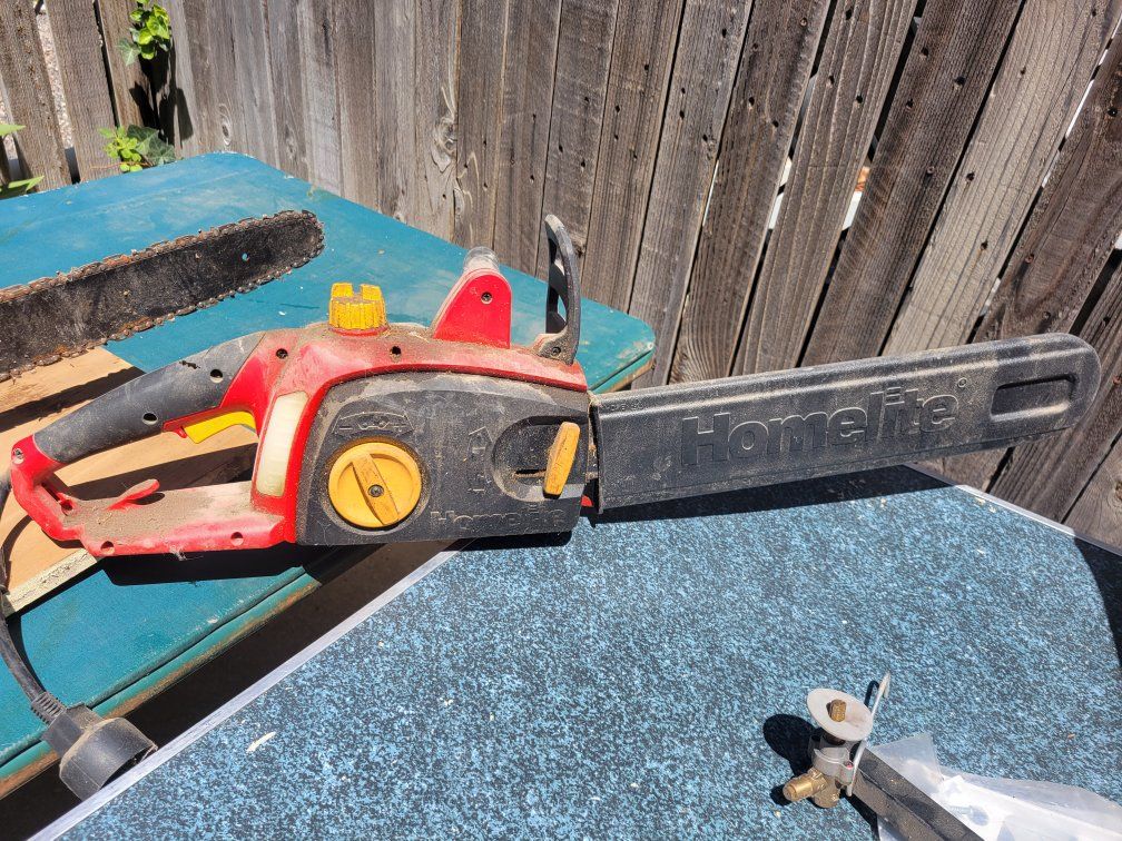 Remington 3.0 16" Electric Chainsaw