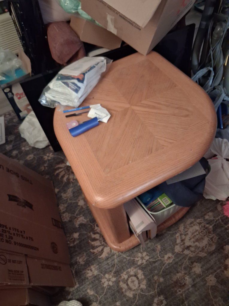 Wood Finish End Table / Side Table - Good Condition