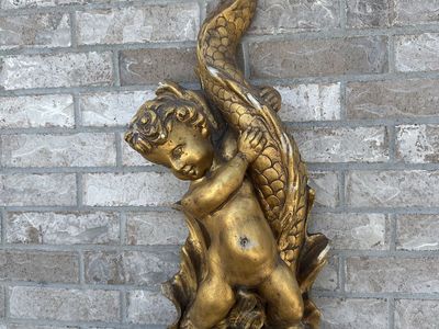 Antique Cherub Wall Fountain
