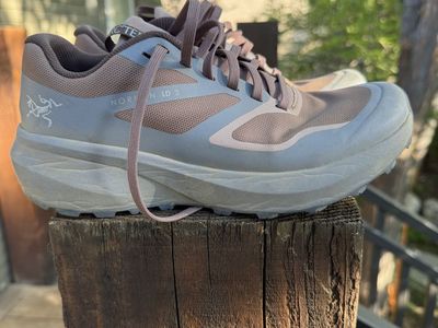 Arcteryx Womens Running Shoes