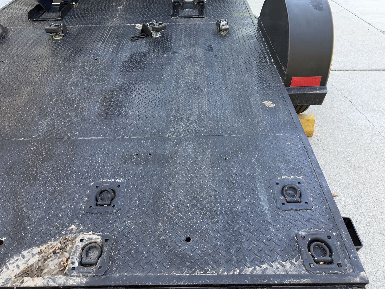 Main image 6