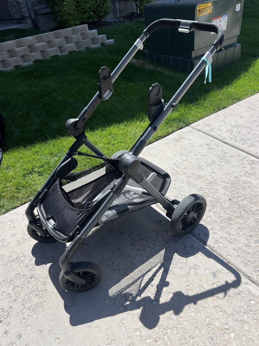 Even Flo car seat/stroller/accessories