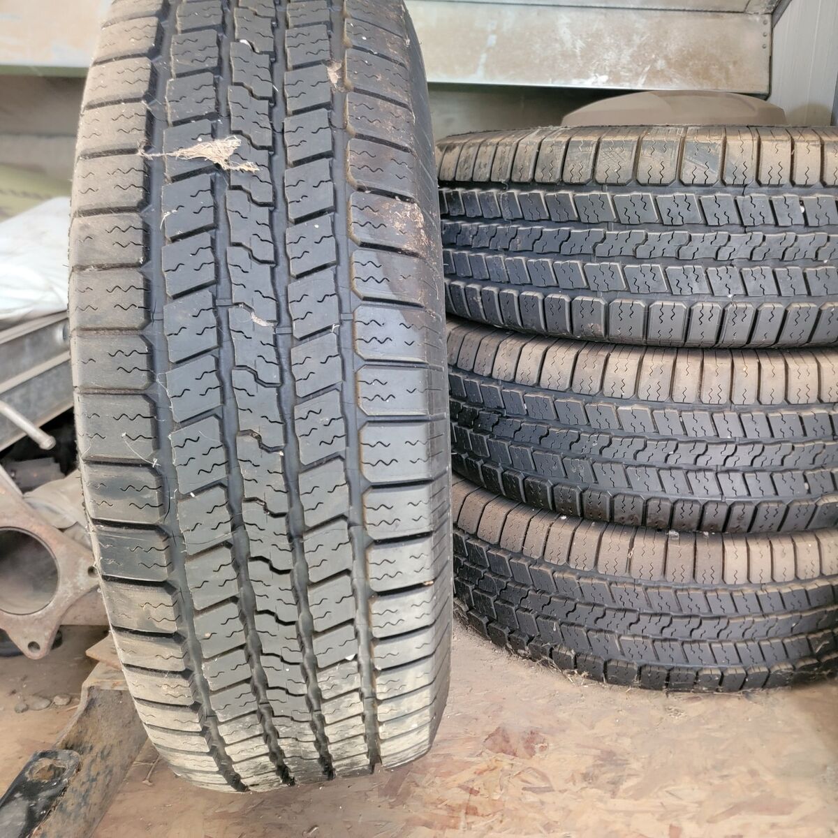 265/70/r17 Tires