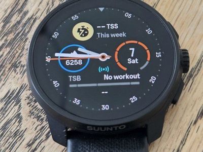 SUUNTO Race S smartwatch